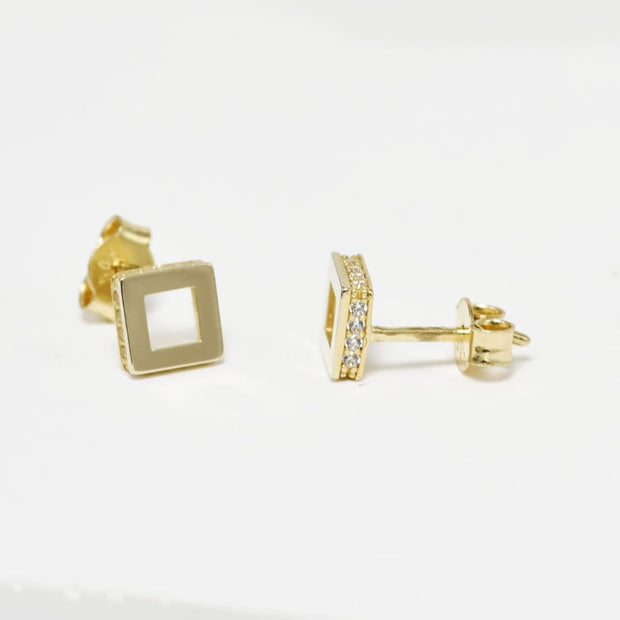 Square Stud Earrings with Zircon Detail