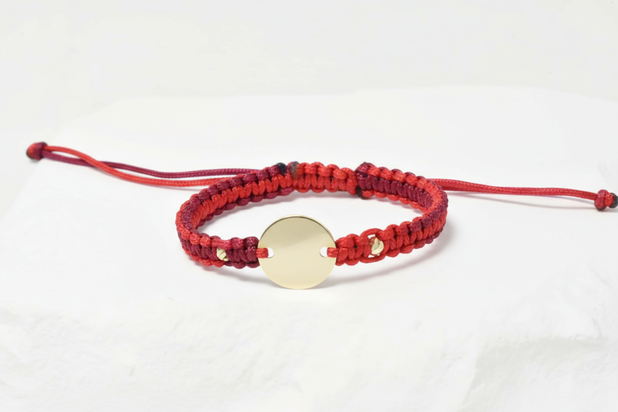 Multicolor String Bracelet with  Engravable Coin