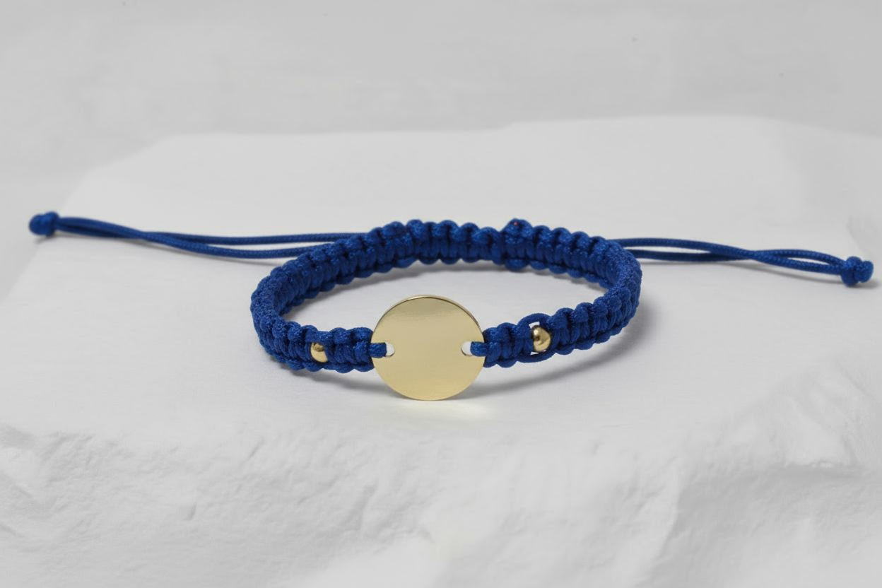 Multicolor String Bracelet with  Engravable Coin