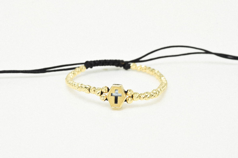 14K Gold Red Cord Bracelet – Baby Feet Charm (Engravable)
