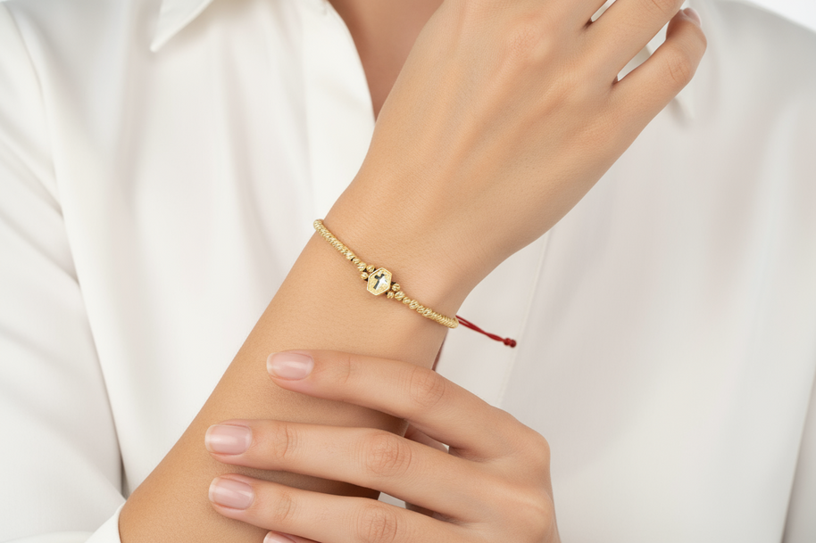 14K Gold Red Cord Bracelet – Baby Feet Charm (Engravable)