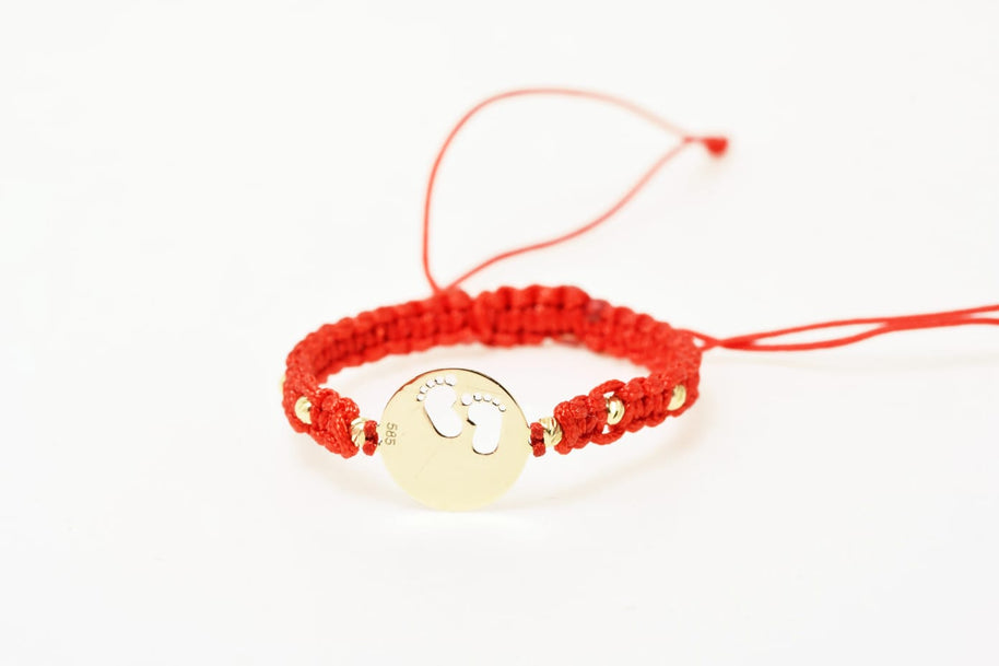 14K Gold Red Cord Bracelet – Baby Feet Charm (Newborn Size)