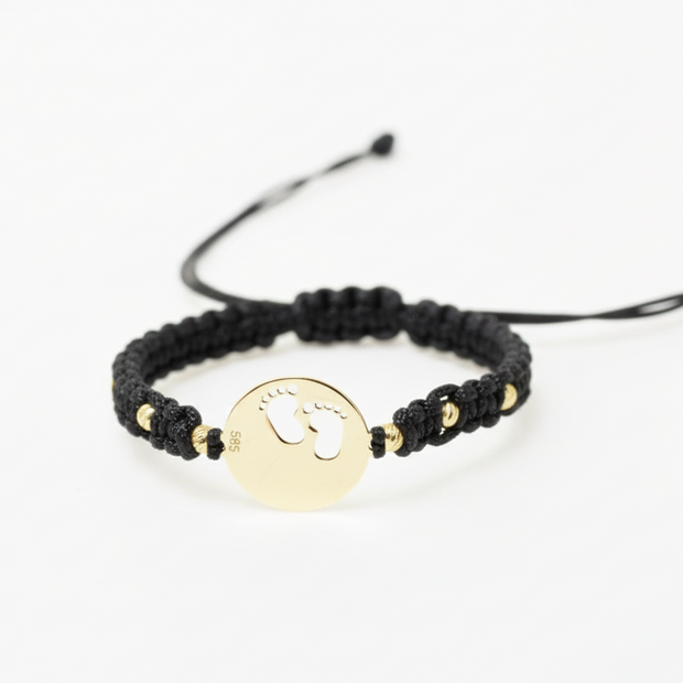 14K Gold Red Cord Bracelet – Baby Feet Charm (Newborn Size)