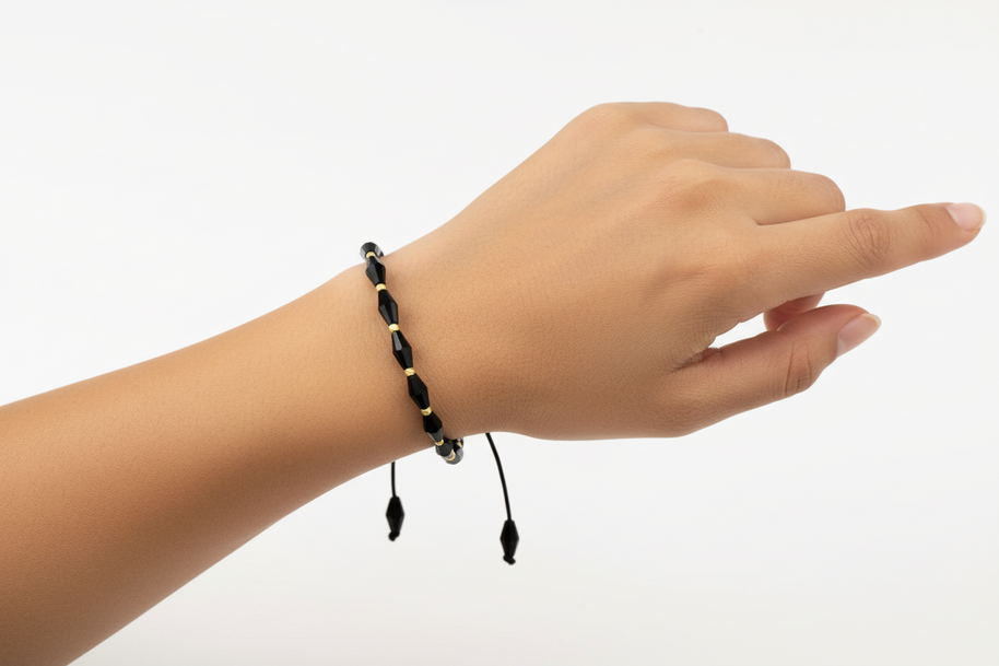 Black Beaded Bracelet with 14K Gold Details (585)