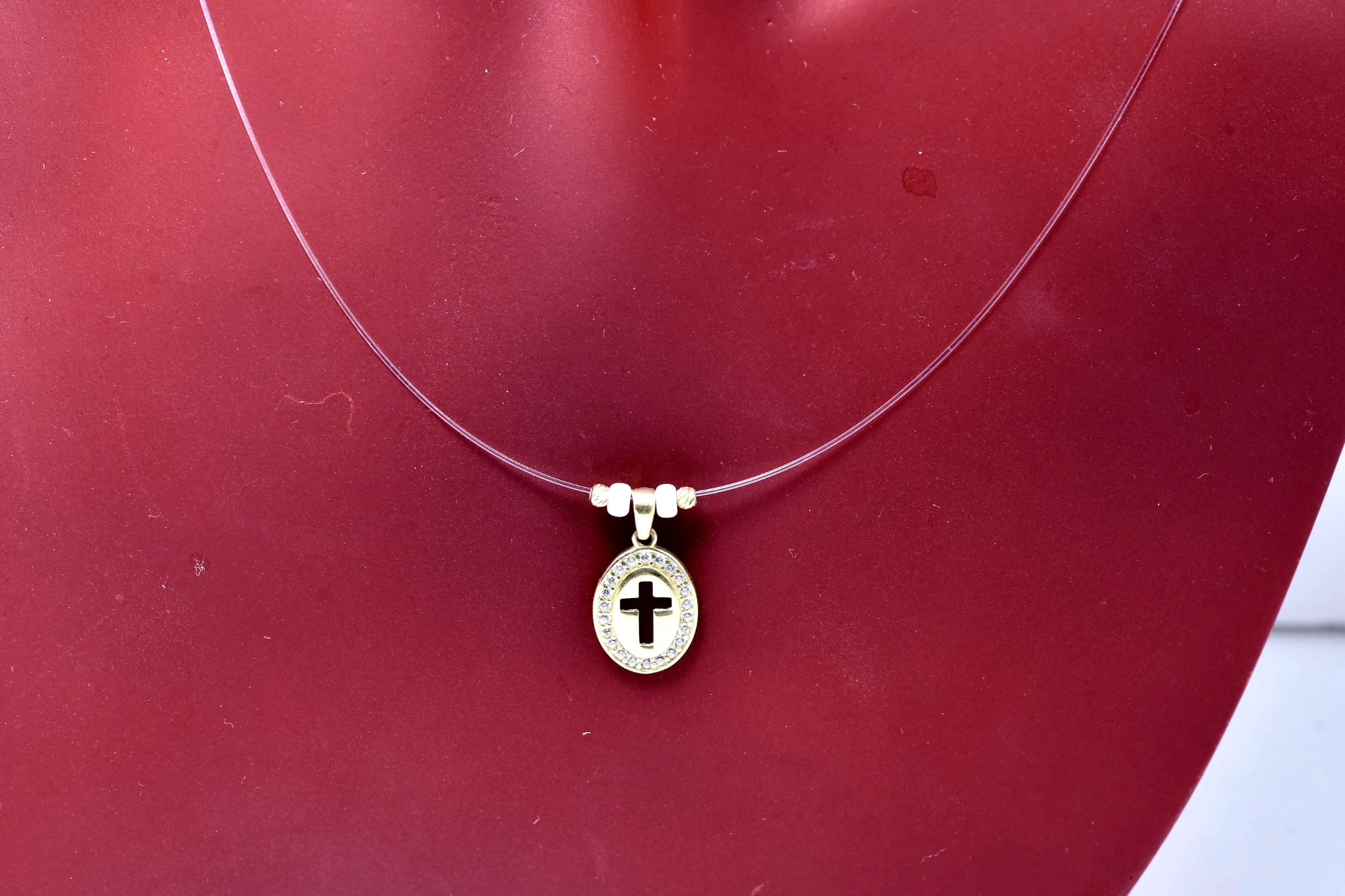 Halo Cross Necklace – 14K Gold