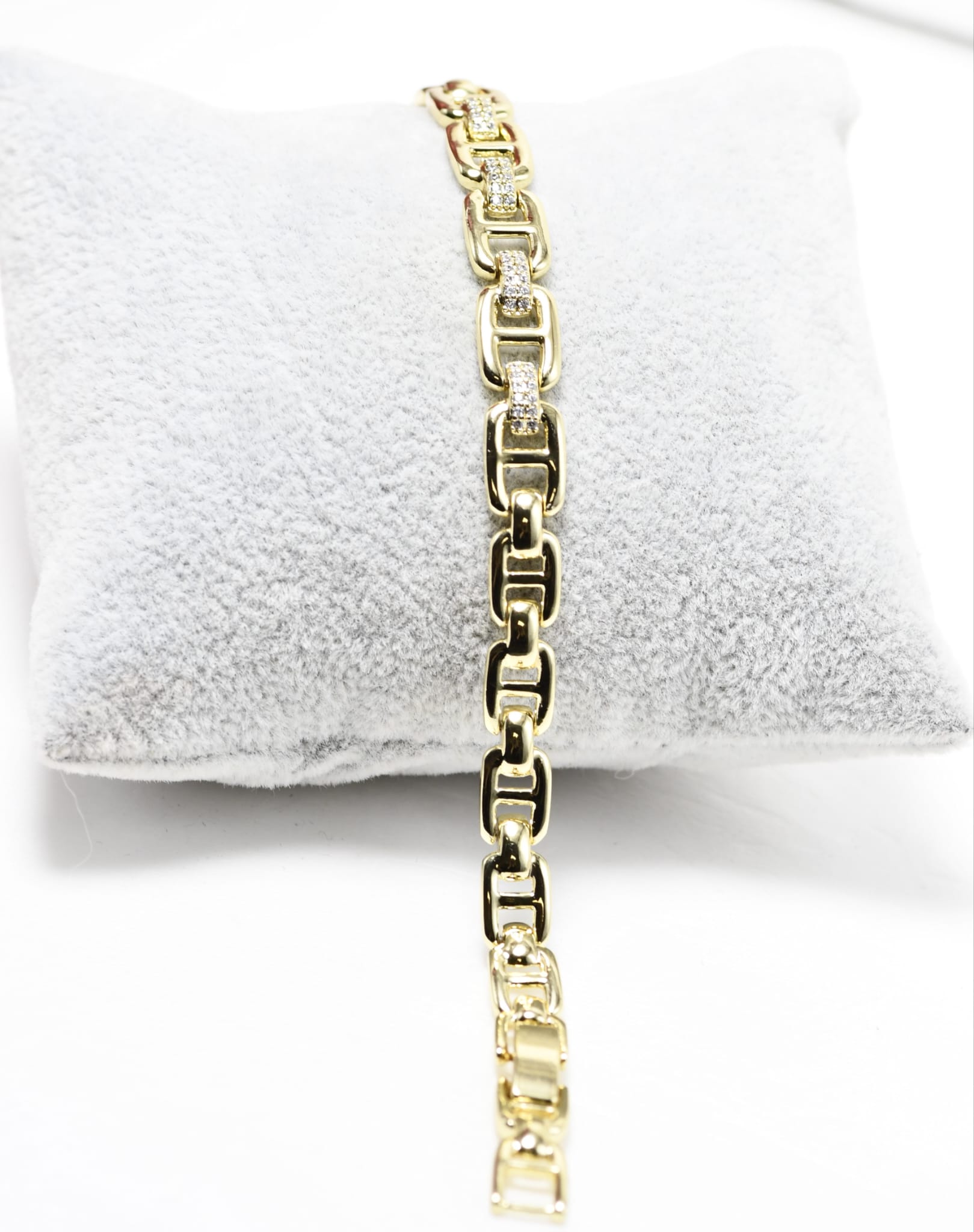 ZENA STONE MODEL BRACELET
