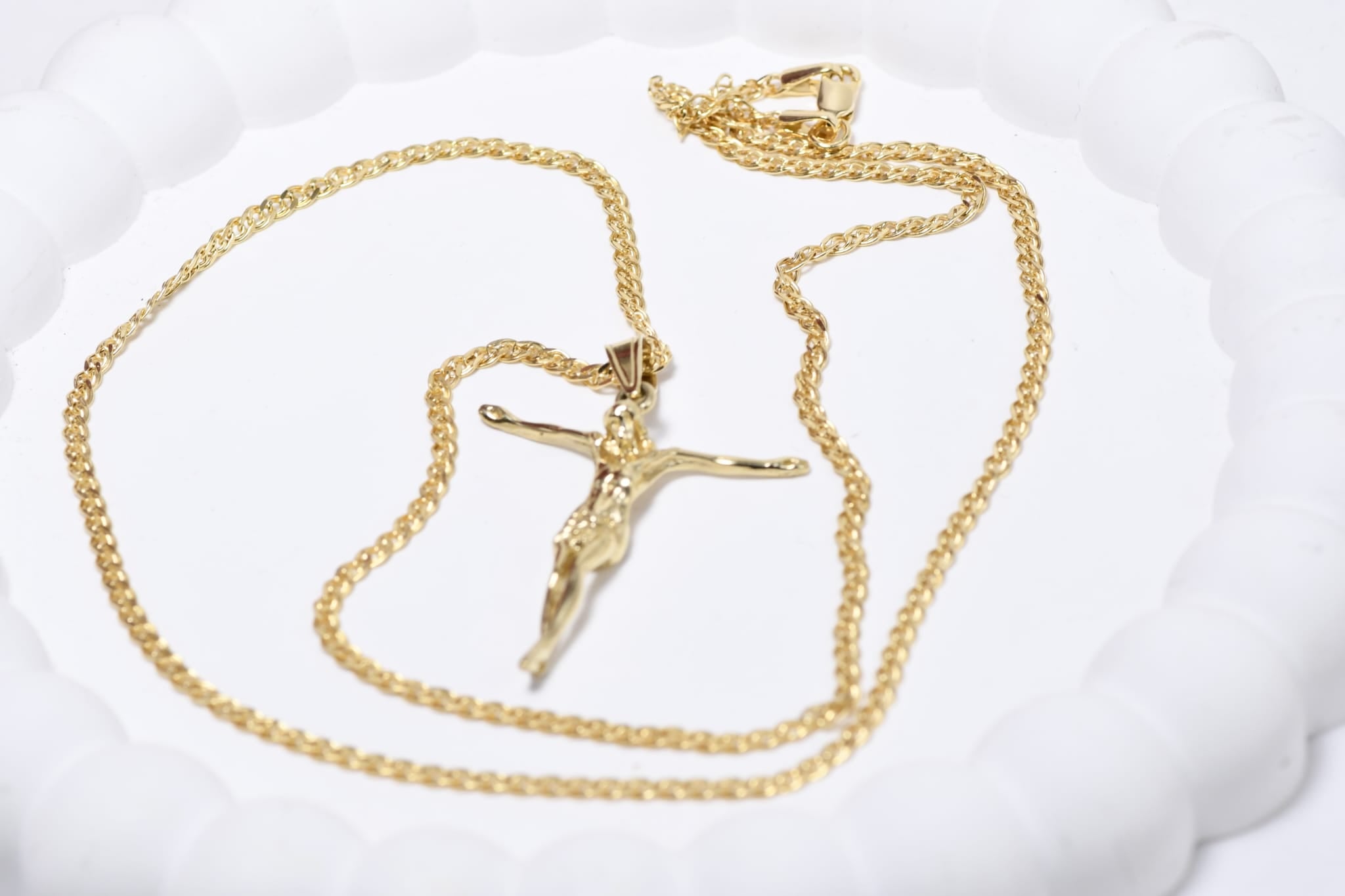 14K Gold Jesus Pendant Necklace – 55 cm