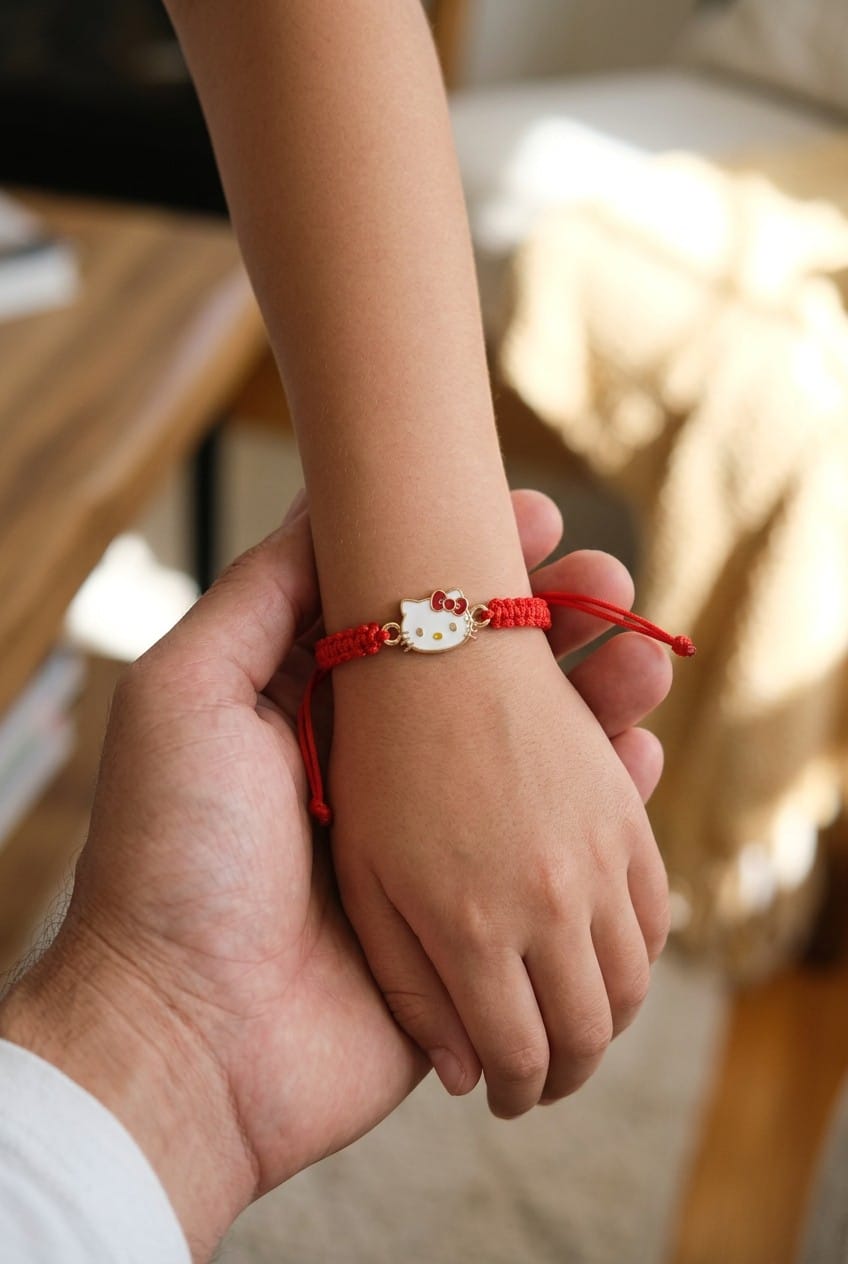 14K Gold H Kitty Red String Bracelet – Adjustable