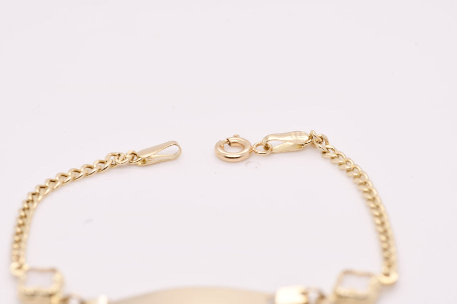14K Gold Children’s ID Bracelet with Clover Details – 14cm