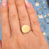 14K Gold Large Disc Signet Ring – Engravable