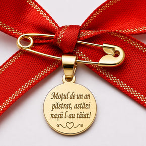 14K Gold Engravable Safety Pin with Round Disc Charm – Mot Baptism
